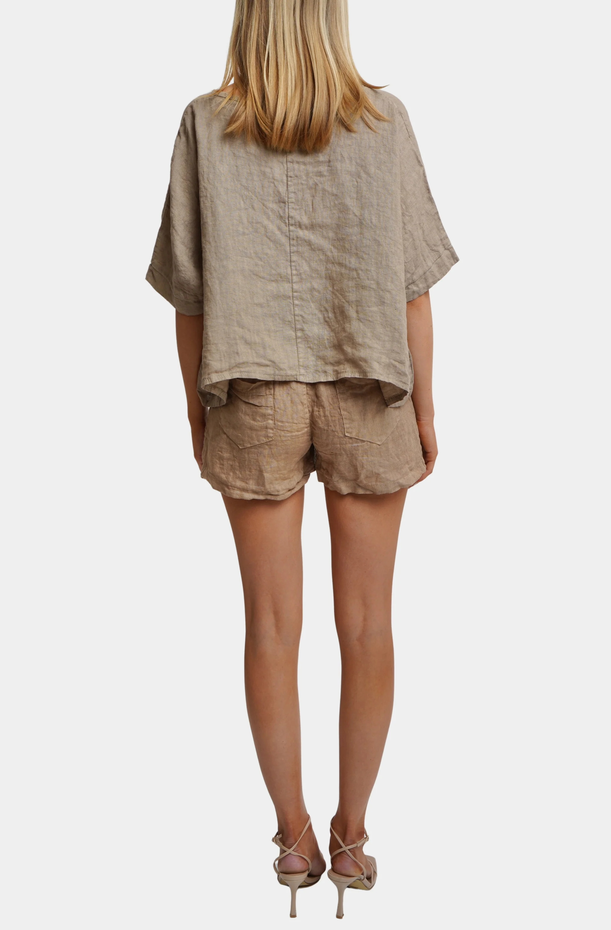 Andreia Linen Shorts - Image 4