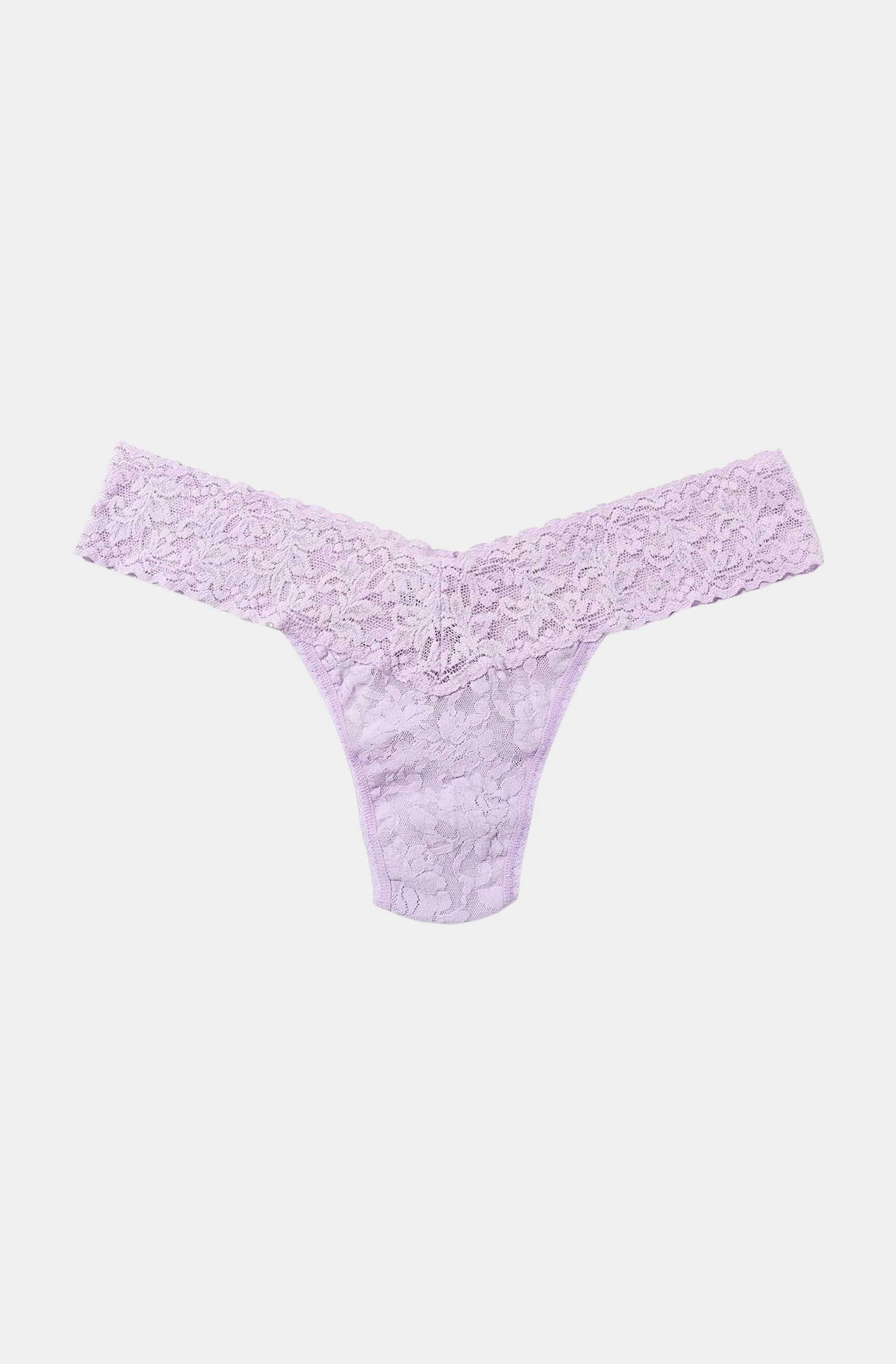 Signature Lace Low Rise Thong