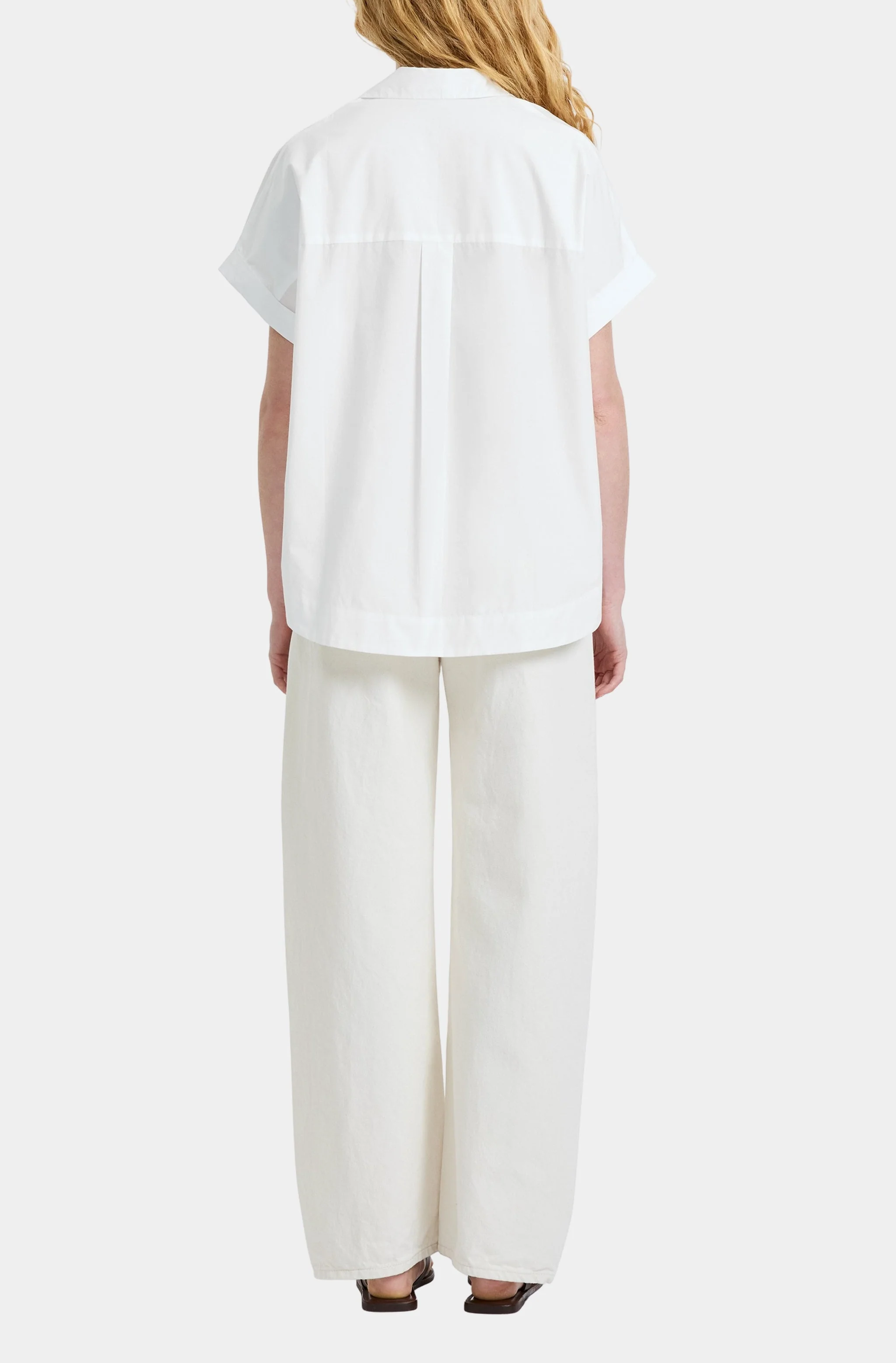 Poplin Collar Short Sleeve Pullover - Image 2