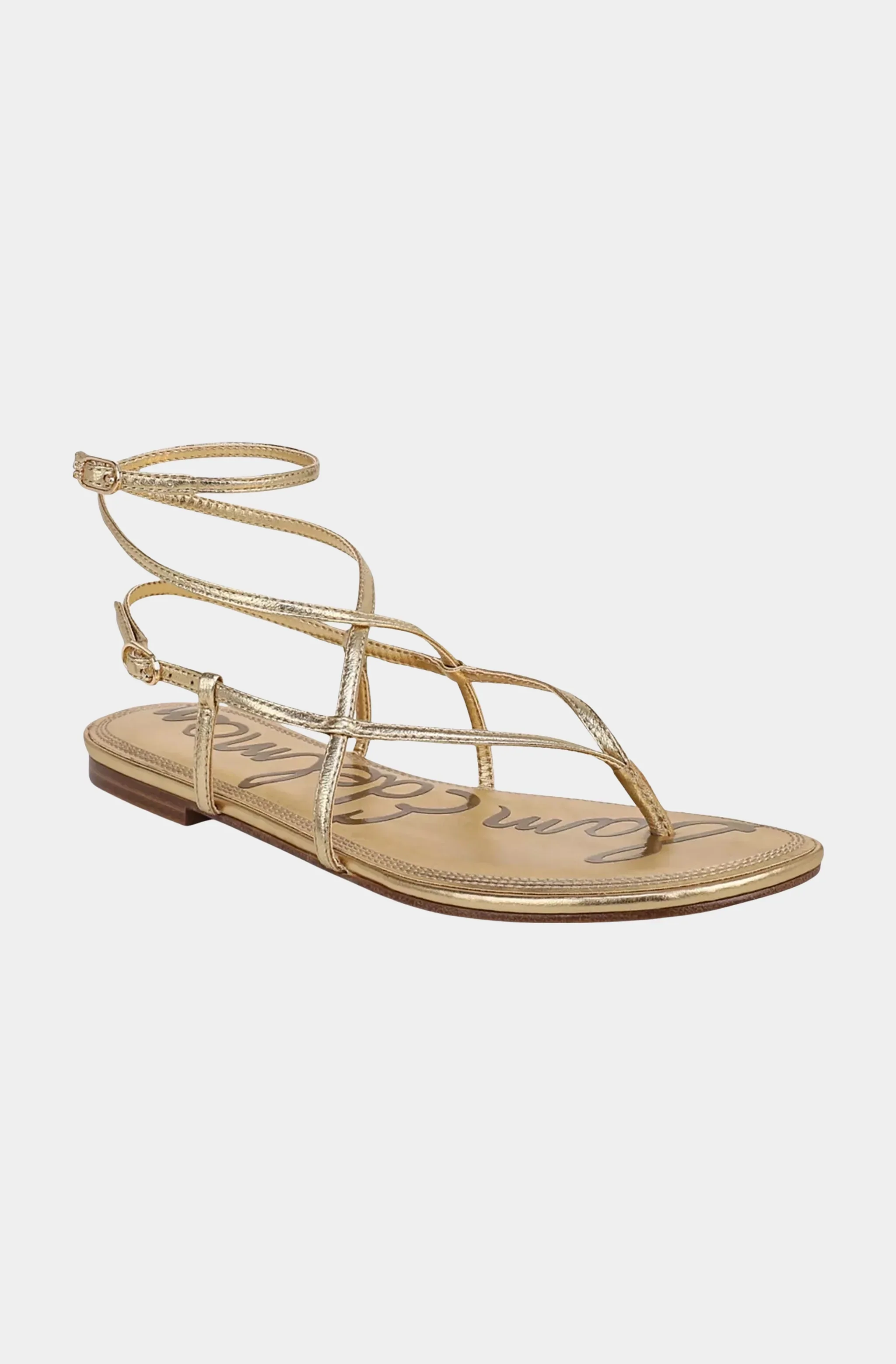 Clarra Flat