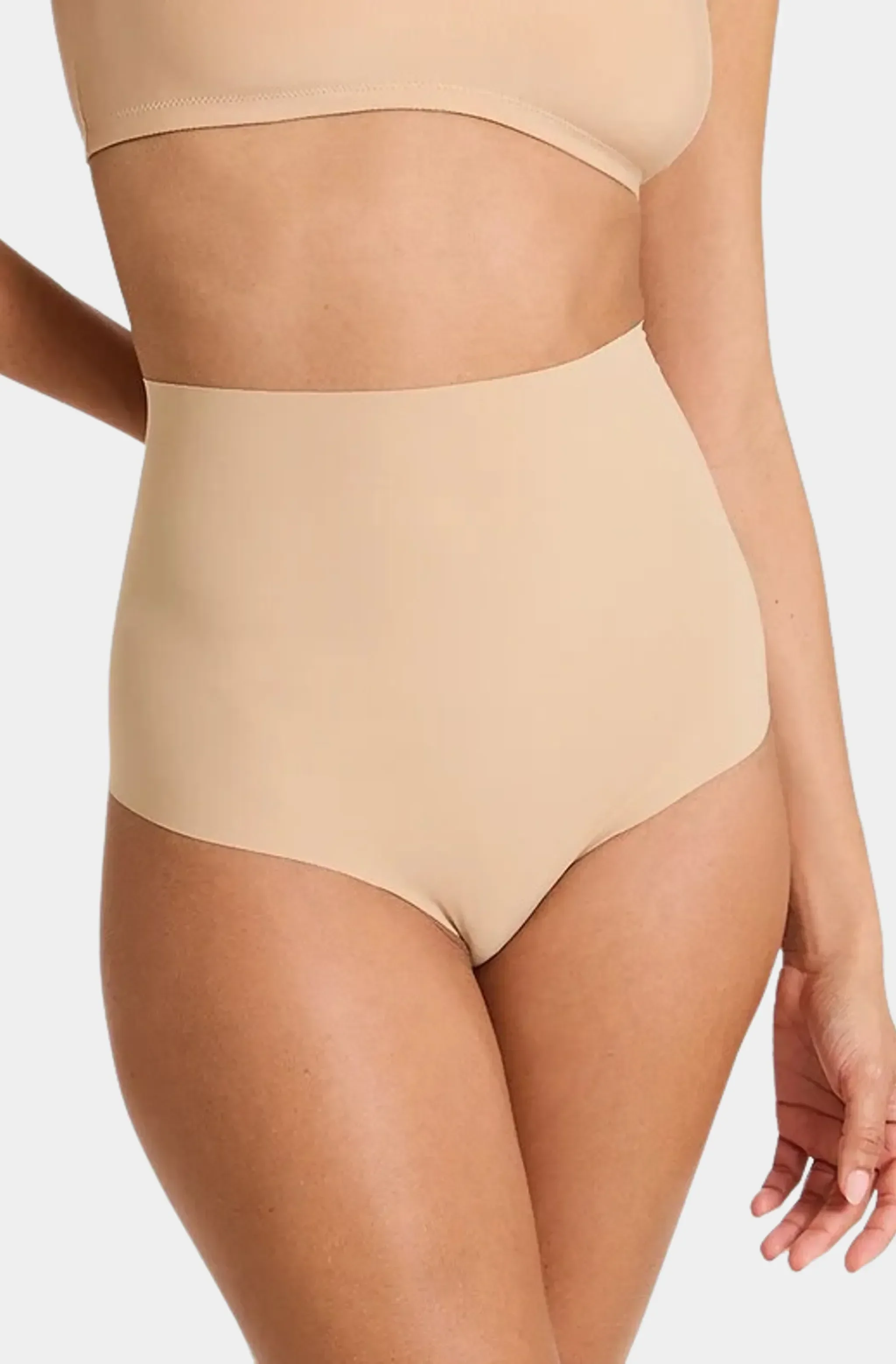 Control Thong