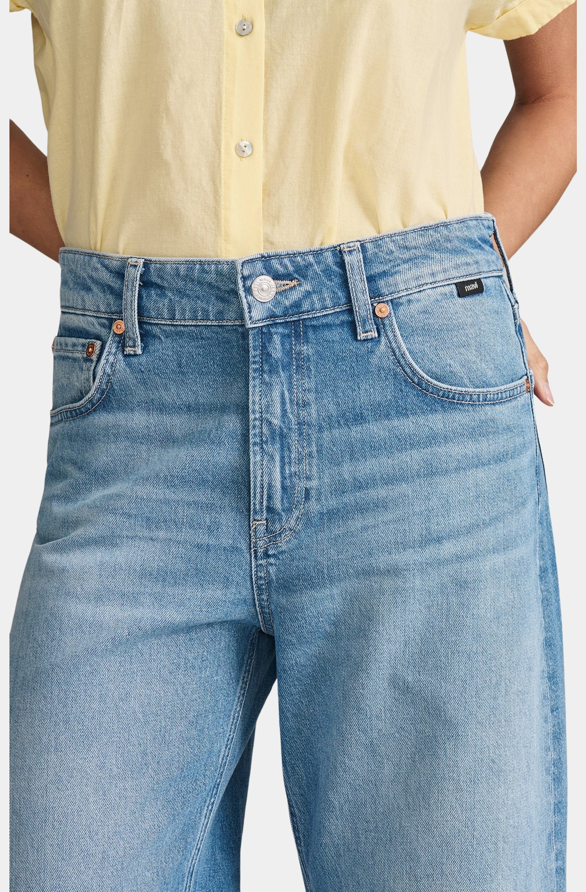 Nica Crop Jeans - Image 3