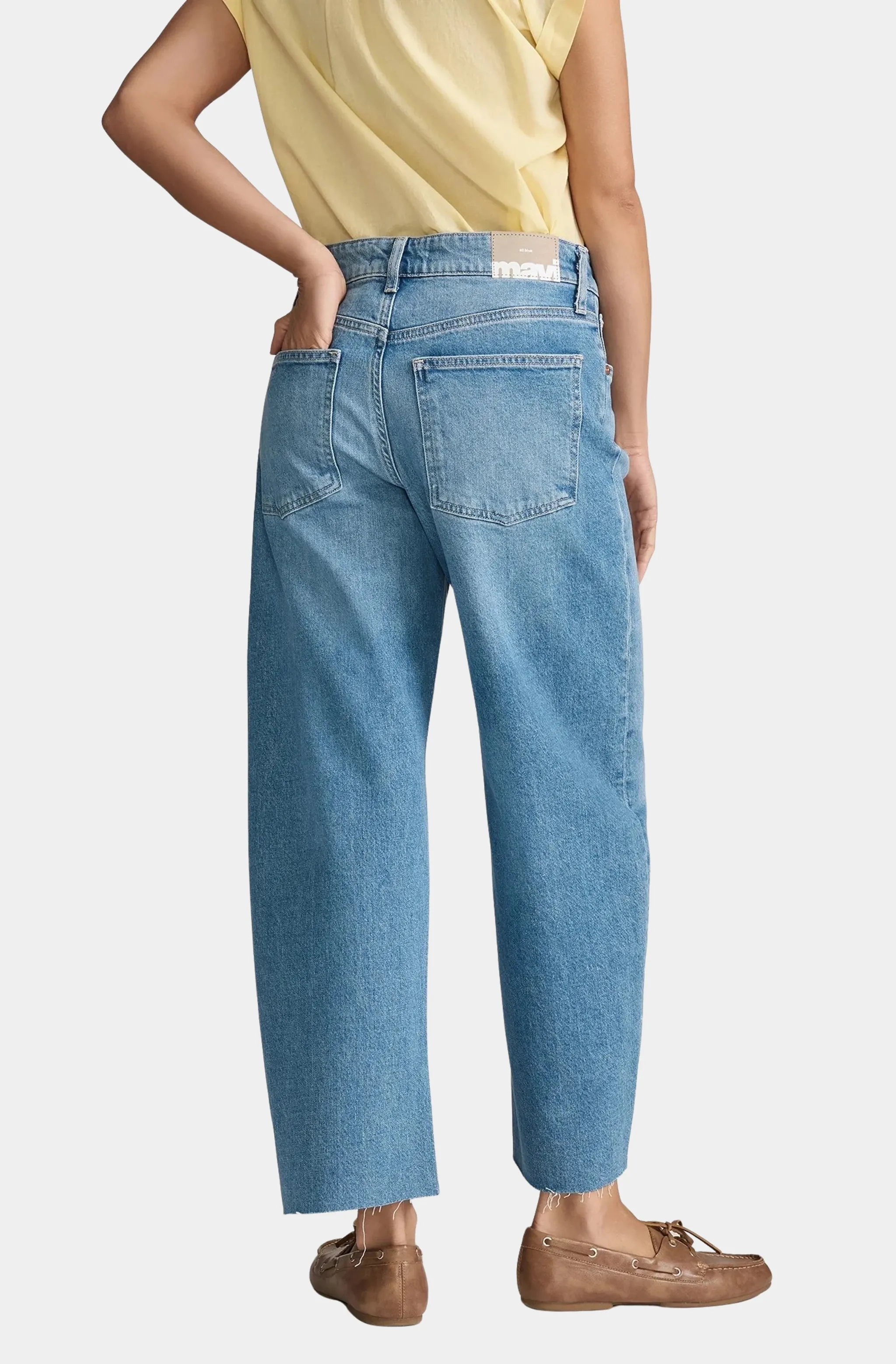 Nica Crop Jeans - Image 4