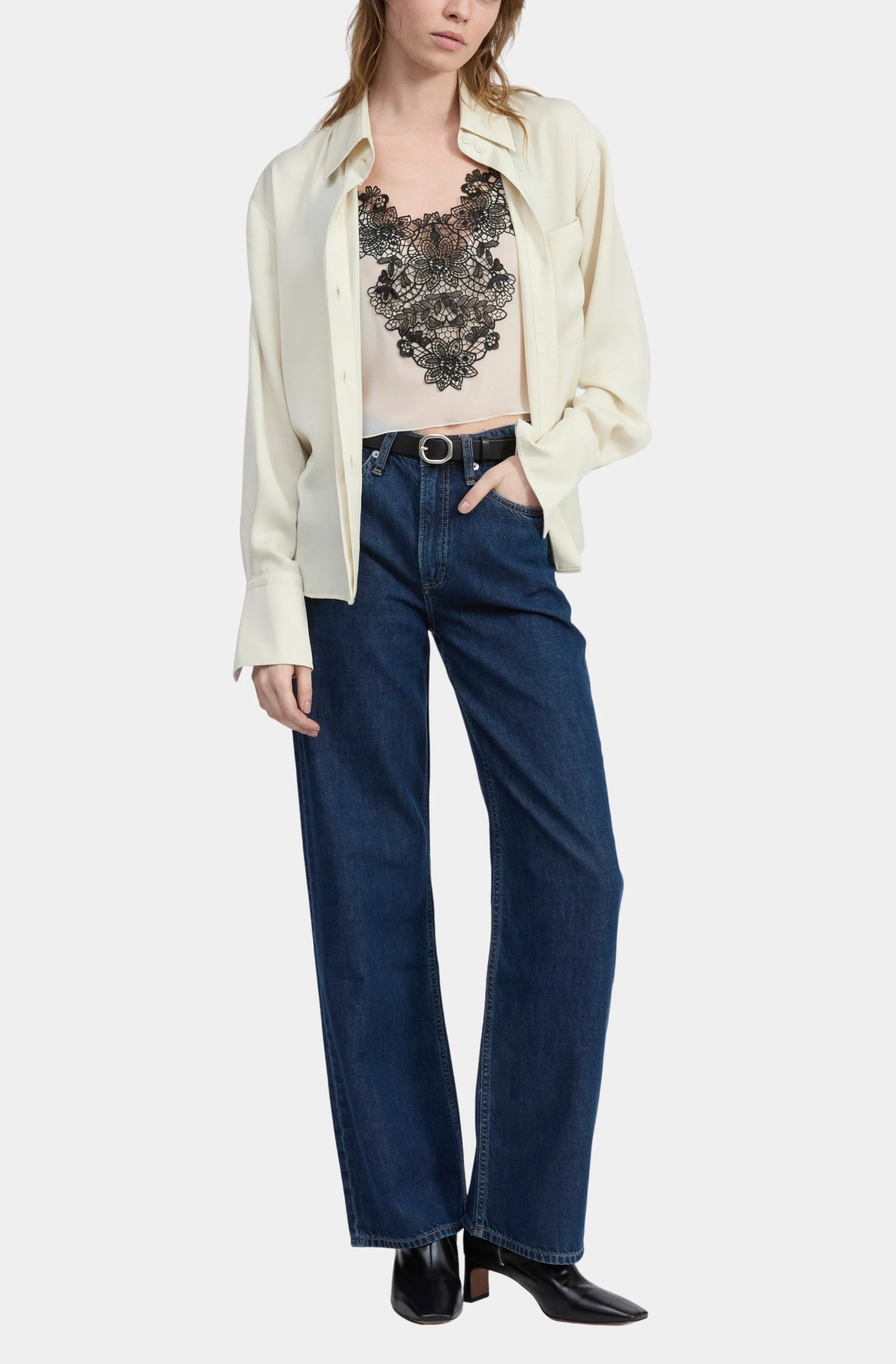 Featherweight Logan Mid-Rise Wide Leg Jean - Image 3
