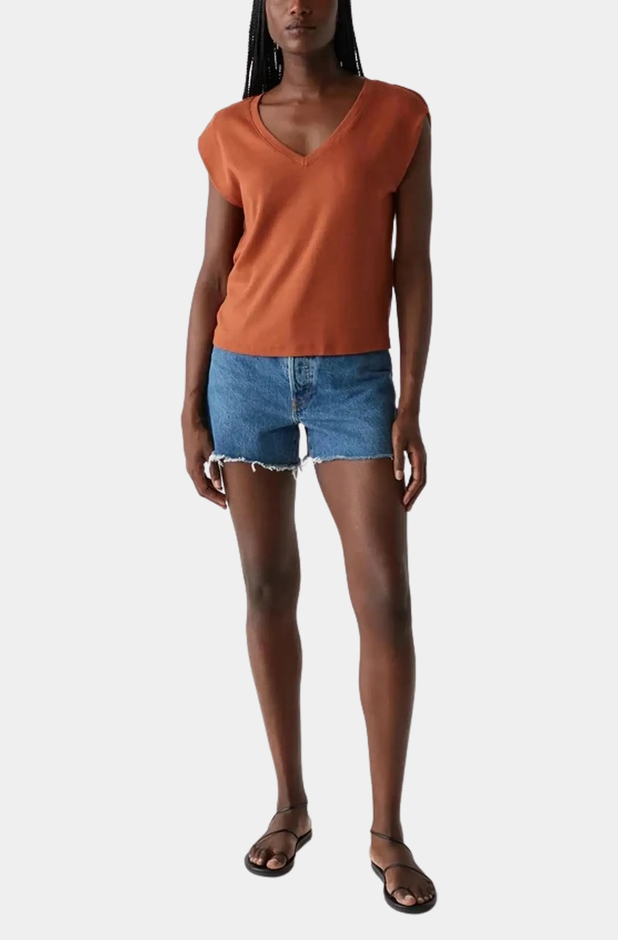 Tati V-Neck Power Shoulder Top - Image 3